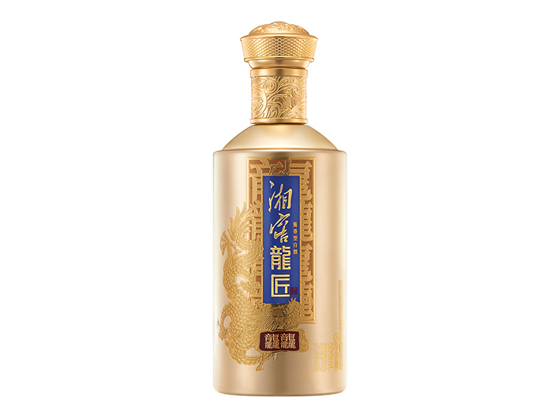 湘窖龍匠酒·龘龘